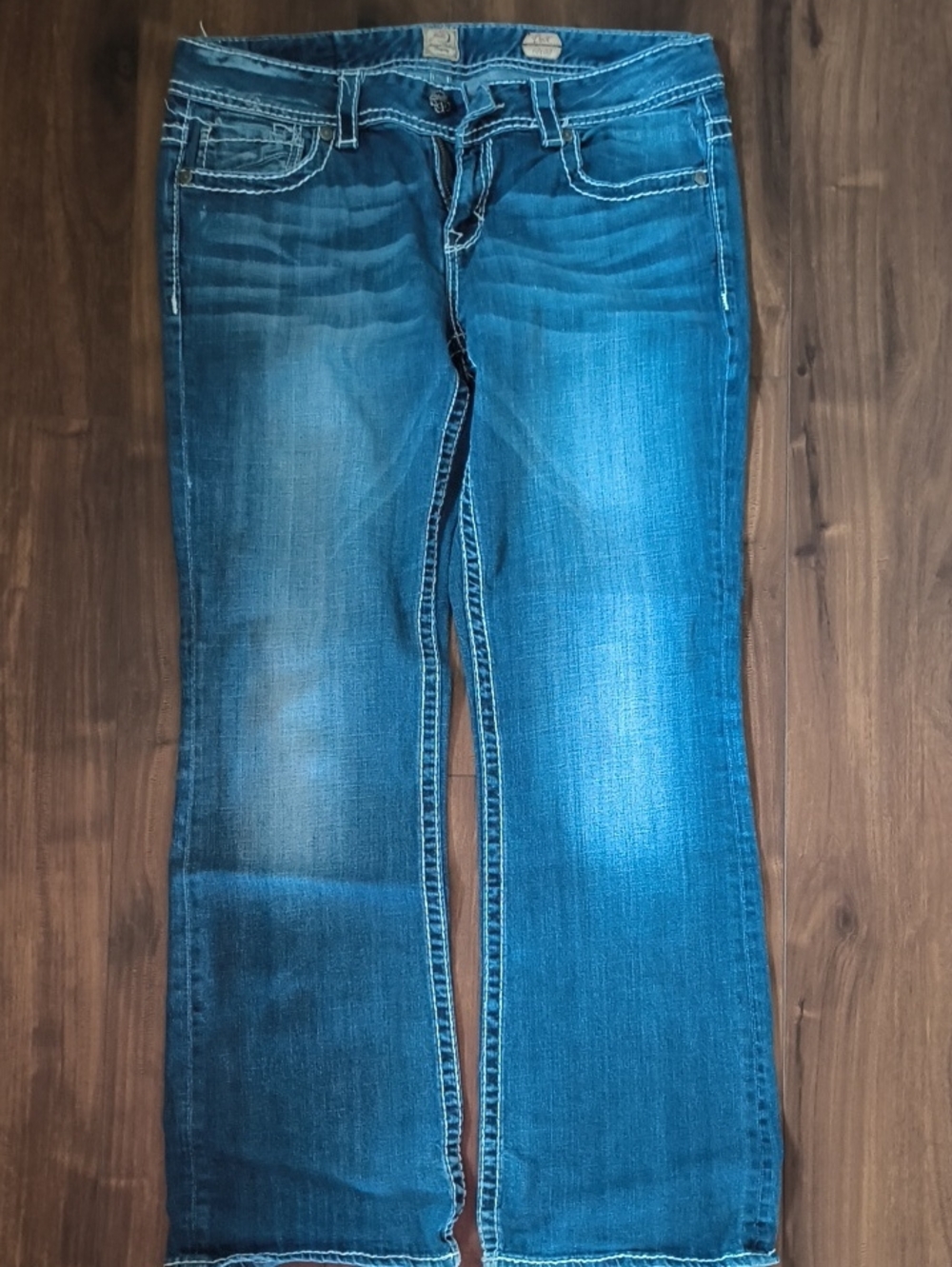 Women's Boot Cut Jeans in Medium Blue Denim